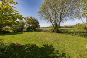 Photo 27- click for photo gallery